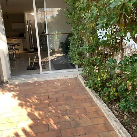 Cap D Rez-de-jardin Marine Centre Port Apartment Agde