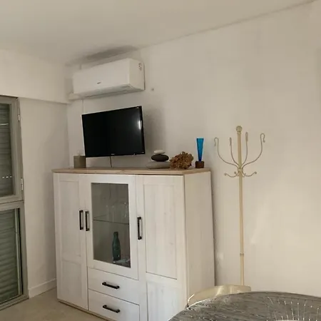 Cap D Rez-de-jardin Marine Centre Port Apartment Agde