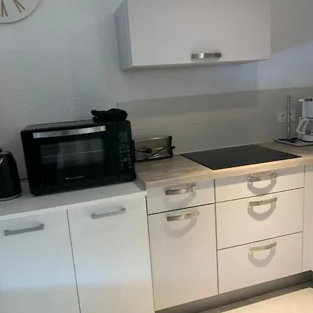 Cap D Rez-de-jardin Marine Centre Port Apartment